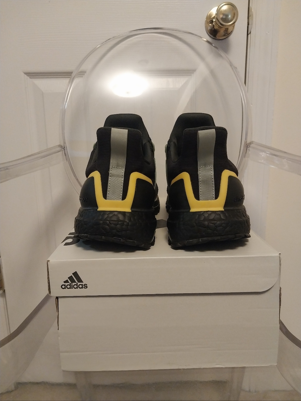Adidas Ultraboost 1.0 - Picture 5 of 7